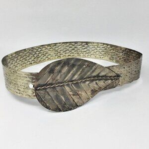 Vintage Silver Tone All Metal Belt Leaf Buckle
